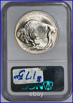 2001-D US S$1 Buffalo Commemorative Silver Dollar NGC MS69